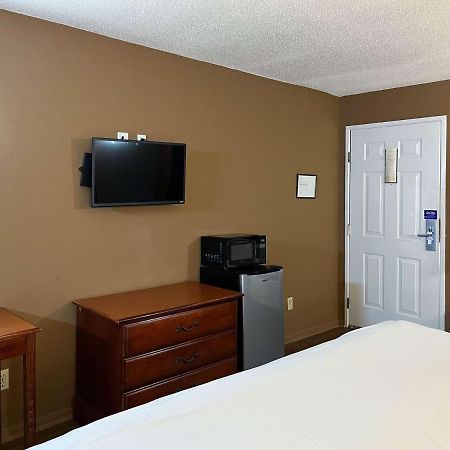 Motel 6 Millington Tn Exterior photo